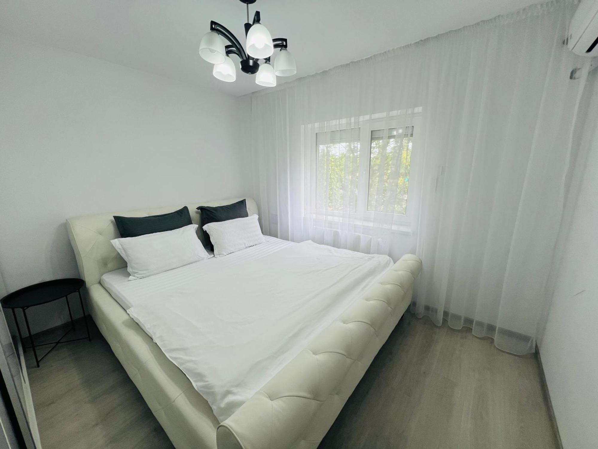 The White Pearl Apartment Oradea Zewnętrze zdjęcie
